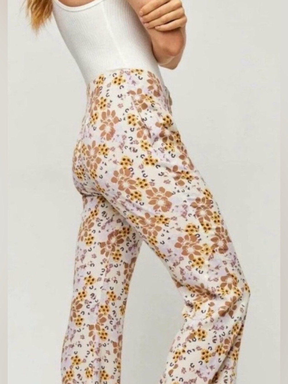 FREE PEOPLE Can’t Take My Eyes Off Of You Floral Flare Pants Size S Boho 70s - Picture 7 of 8